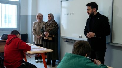 TÜGVA'nın "Kitap Kurdu" yarışmasında 358 bin 485 öğrenci sınava girdi