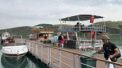 Adıyaman Besni'deki Kızılin Kanyonu ziyaretçi akını