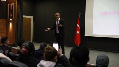 Çin'in Doğu Türkistan'daki zulmü Samsun'da konferansta anlatıldı