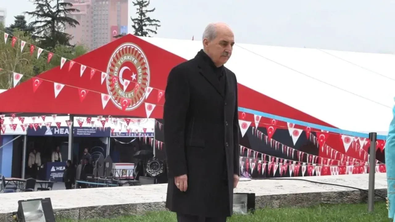 Anıtkabir’de Tarihi Anlar: Numan Kurtulmuş’tan 23 Nisan’da ‘Tam Bağımsızlık’ Mesajı!