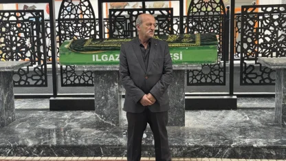 Ankara'daki trafik kazasında ölen üniversite öğrencilerinin cenazeleri defnedildi