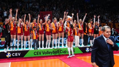 Avrupa şampiyonu Galatasaray Daikin Kadın Voleybol Takımı, kupasını aldı