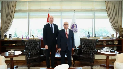 AYM Başkanı Özkaya, Macaristan Anayasa Mahkemesi Üyesi Kozma'yı kabul etti