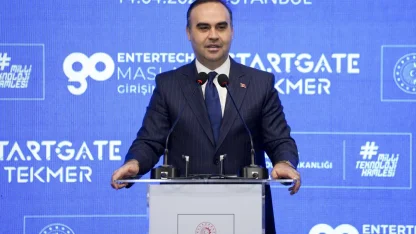 Bakan Kacır, Entertech Maslak Go ve Startgate TEKMER açılış töreninde konuştu: