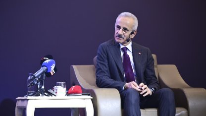 Bakan Uraloğlu, Ankara Trabzon Günleri'nde gerçekleştirilen "61 Sohbet" programına konuk oldu: