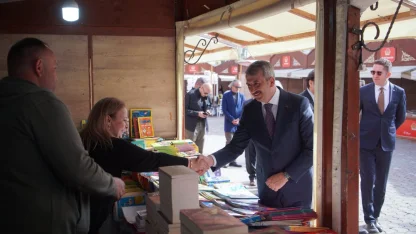 Edirne Valisi Sezer, çocuklara güvenli alanlar oluşturulması gerektiğini belirtti: