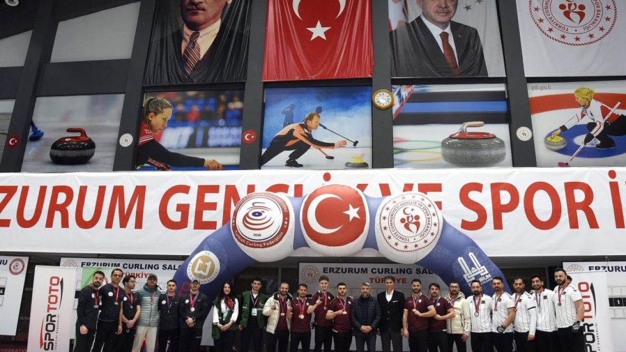 Erzurum'daki Yeşilay Curling Süper Lig müsabakaları sona erdi