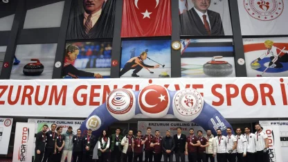 Erzurum'daki Yeşilay Curling Süper Lig müsabakaları sona erdi