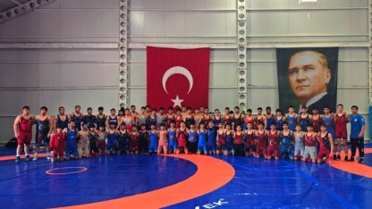 Genç milli güreşçiler, Zafer Kupası ve Şampiyonlar Turnuvası'na Antalya'da hazırlanıyor