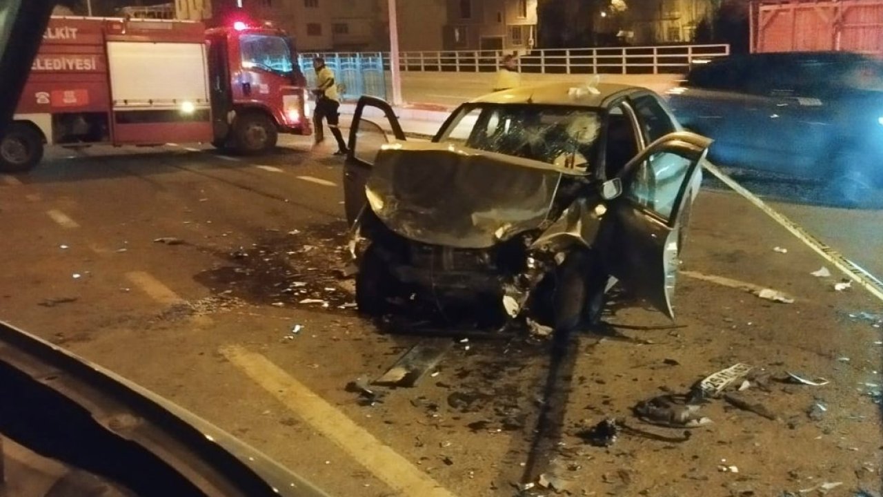 Gümüşhane'de trafik kazasında 3 kişi yaralandı