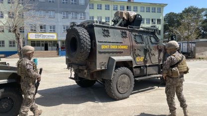 GÜNCELLEME 3 - Siverek'te silahlı saldırının gerçekleştiği okulda eğitime 4 gün ara verildi