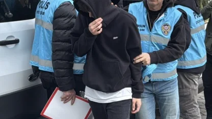 GÜNCELLEME - Samsun'da "okullara saldırı olabileceği" yönündeki paylaşımları nedeniyle 1 öğrenciye ev hapsi