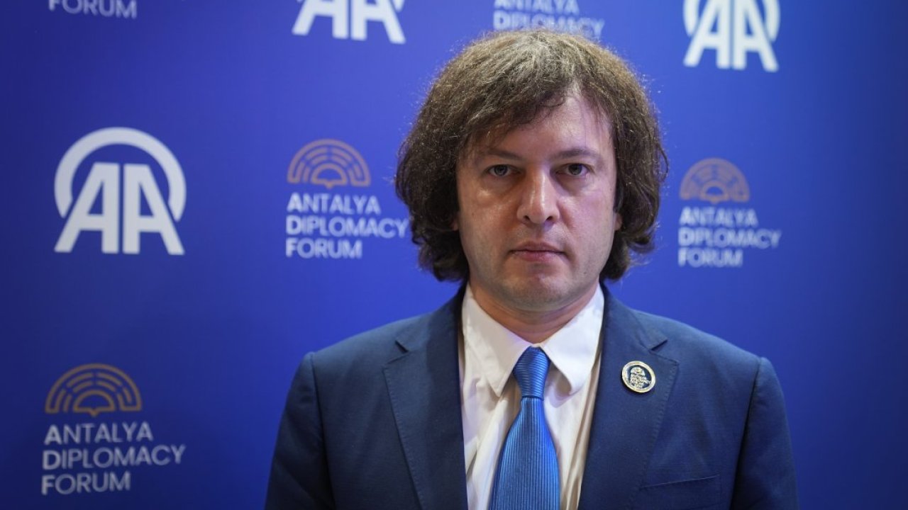 Gürcistan Başbakanı Kobakhidze, Rusya-Ukrayna Savaşı'nın bitmesinin Avrupa için önemli olduğunu belirtti: