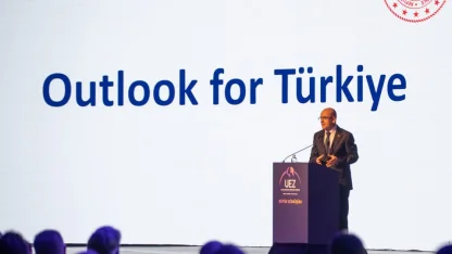 Hazine ve Maliye Bakanı Şimşek, "Uluslararası Ekonomi Zirvesi"nde konuştu: (2)