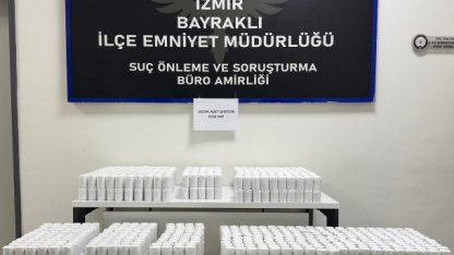 İzmir'de 102 bin 596 uyuşturucu hap ele geçirildi