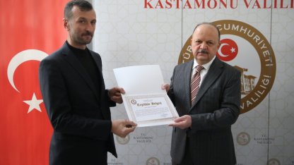 Kastamonu'da  "Hattat Emrullah Demirkaya Hüsn-i Hat Sergisi" açıldı