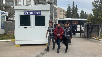 Kilis merkezli yasa dışı bahis operasyonunda yakalanan 23 şüpheli tutuklandı