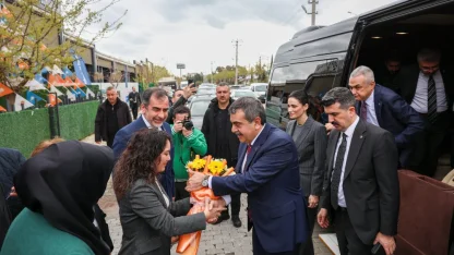 Milli Eğitim Bakanı Tekin, AK Parti Aydın İl Başkanlığı'nda konuştu: