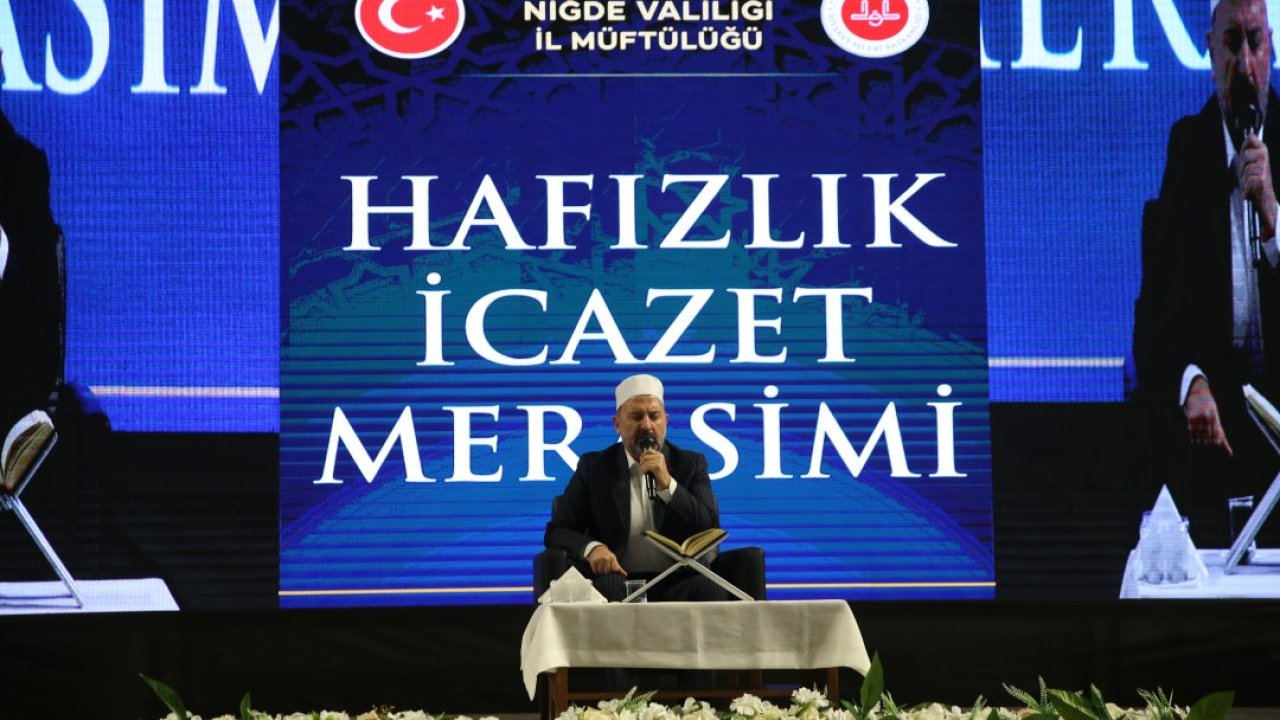 Niğde'de 111 hafız için icazet töreni düzenlendi