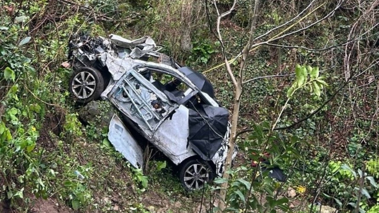 Ordu'da yamaçtan yuvarlanan otomobildeki baba ile kızı öldü
