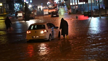 Osmaniye'de sağanak nedeniyle Bülbül Deresi ve Savrun Çayı taştı