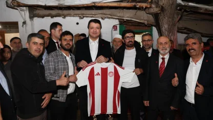 Saadet Partisi Genel Başkanı Arıkan, Batman'da vatandaşlarla bir araya geldi