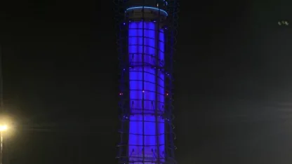 Sabiha Gökçen Havalimanı Kulesi otizme dikkati çekmek için mavi ışıkla aydınlatıldı