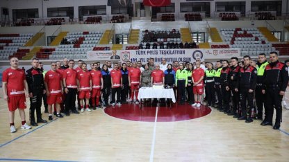 Sivas’ta şehitler anısına futbol müsabakası düzenlendi