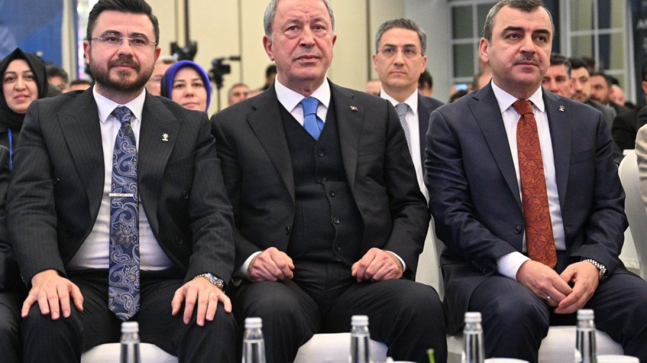 TBMM Milli Savunma Komisyonu Başkanı Akar, Kayseri'de strateji toplantısında konuştu: