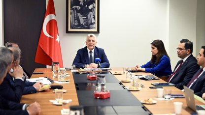 Ticaret Bakanı Bolat, Brüksel'de Türkiye'nin küresel ağırlığına dikkati çekti: