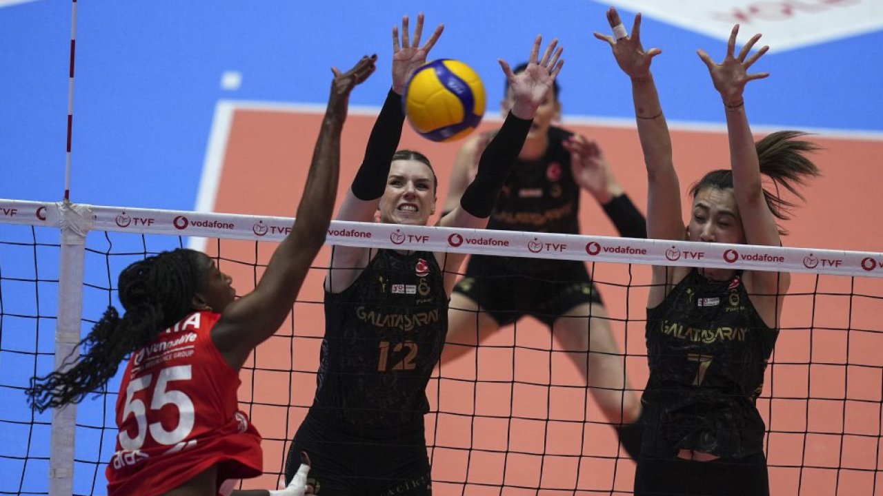 Voleybol: Vodafone Sultanlar Ligi play-off 5-6 etabı