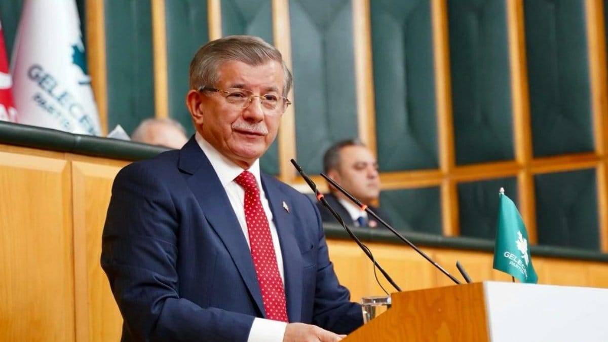 Davutoğlu'ndan yıllar sona gelen Esad itirafı