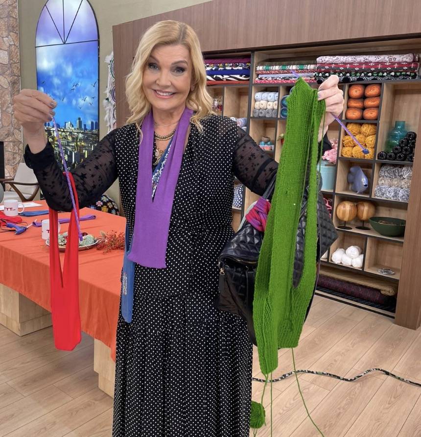 Derya Baykal yine yaptı yapacağını!