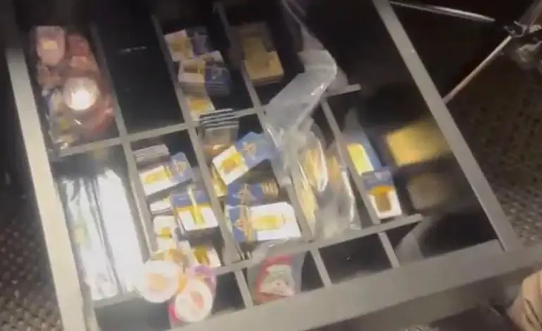 Adliyeden çalınan altınlar... Fotoğraflar ortaya çıktı