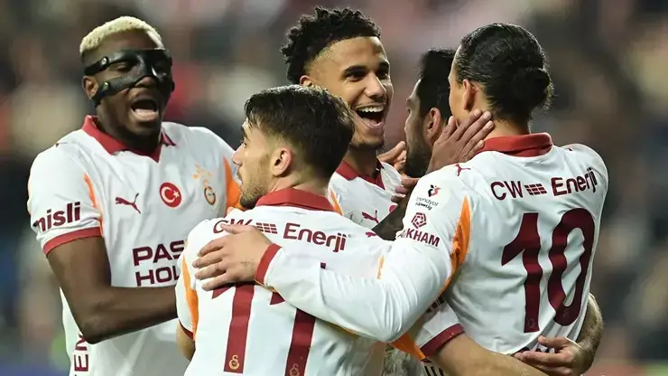 Aslan Antalya'da kükredi! Antalyaspor-Galatasaray maç özeti ve goller 1-4