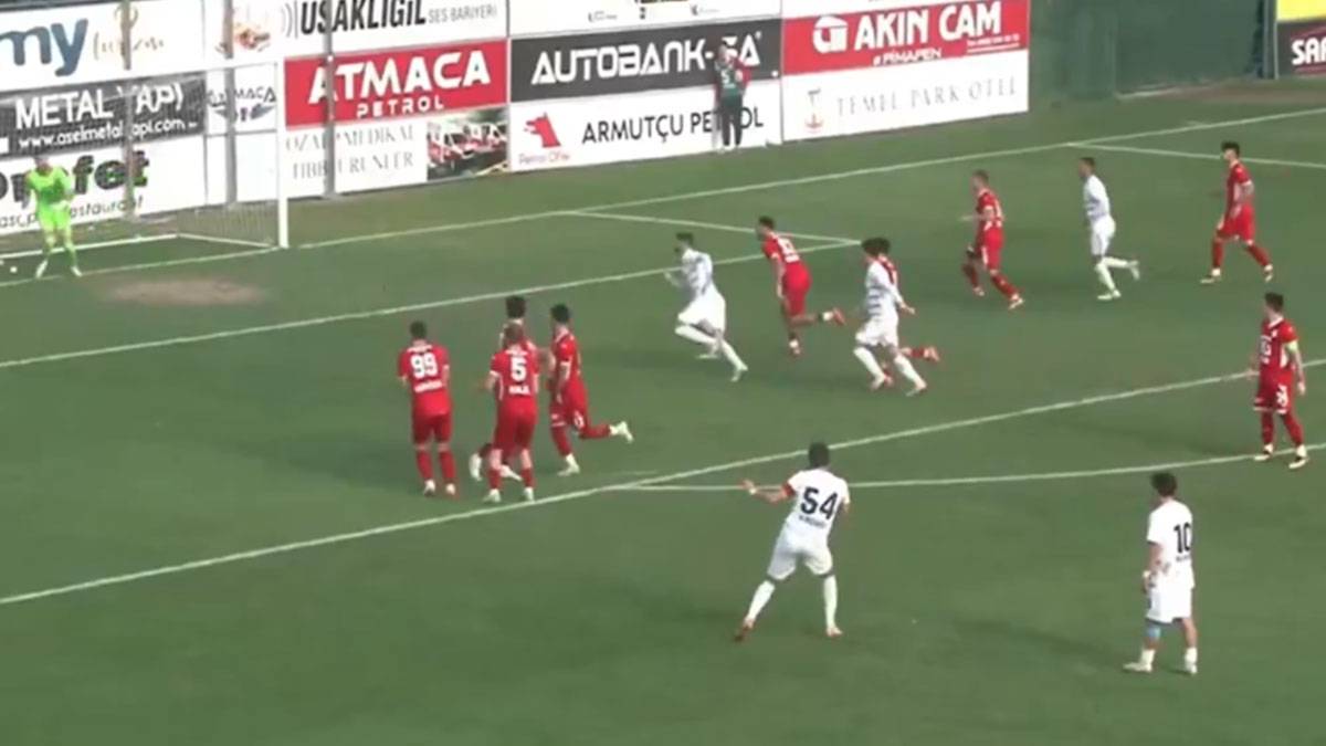 Hakem golü görmedi! Sebat Gençlik Spor - Fatsa Belediyespor maçında hakem skandalı