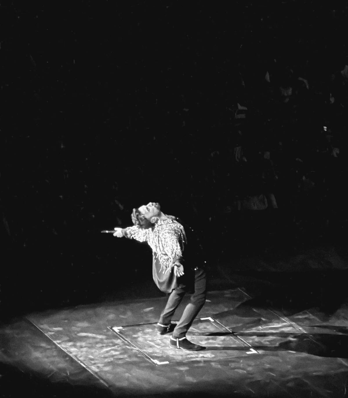 Tarkan İstanbul’u Ayağa Kaldırdı: Sahne Şovuyla Arenayı Yıktı Geçti