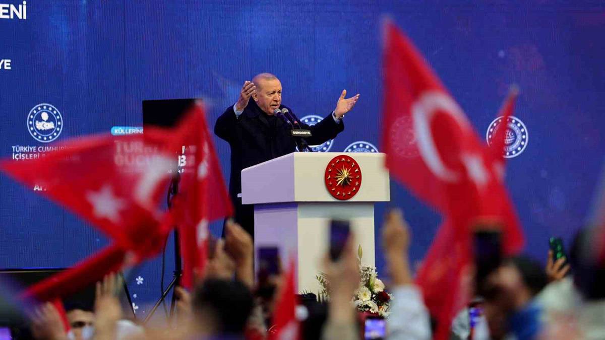 Erdoğan'dan Özel'e deprem tepkisi: Gözü var görmez, kulağı var duymaz