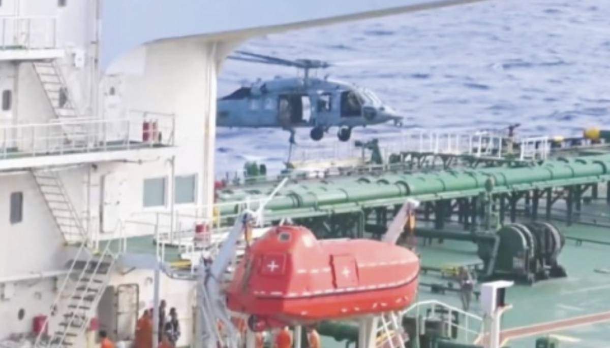 ABD Hint Okyanusu'nda İran ve Rusya bağlantılı tankere el koydu