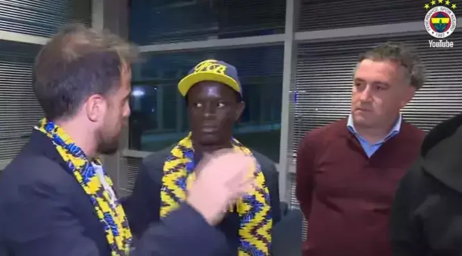 Müthiş karşılama! Kante İstanbul'da