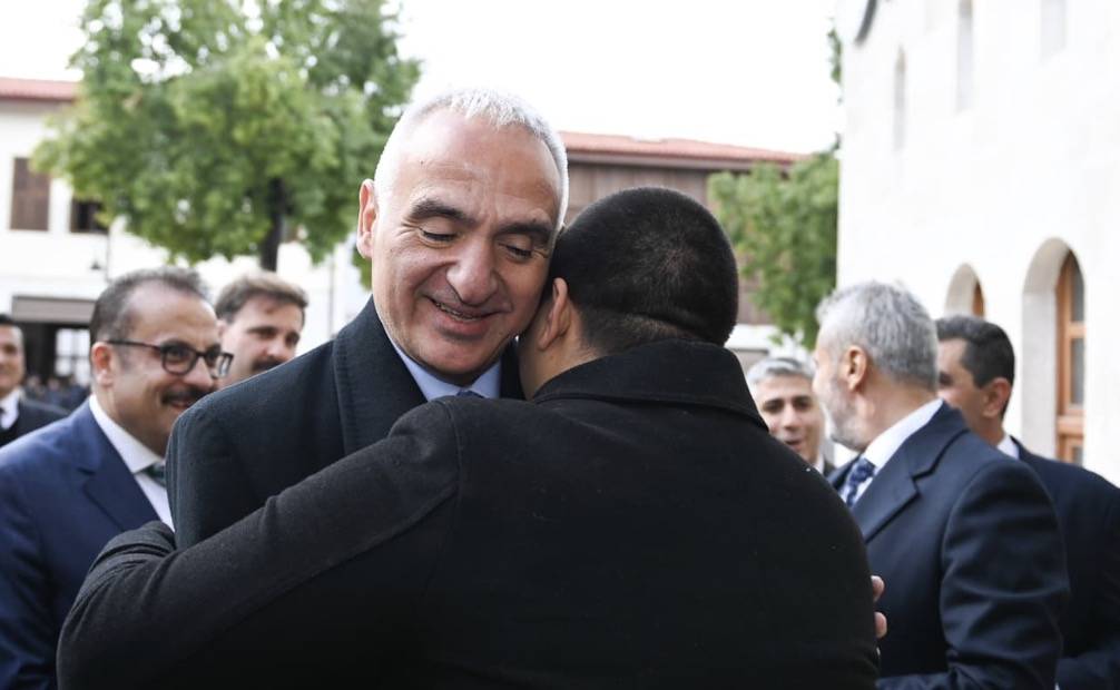 Asrın felaketinden asrın ihyasına! Tarihi eserler aslına dönüyor, şehirler hayat buluyor