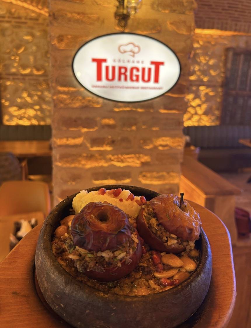 İstanbul tarihi yarımadada Türk gastronomisi atağı: Osmanlı Mutfağı modern yorumla sahneye çıkıyor