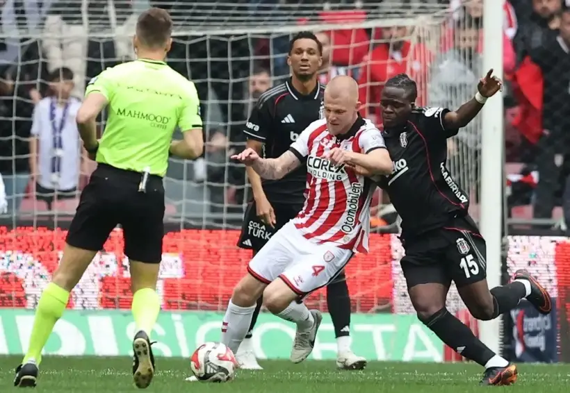 Kara Kartal Samsun’da Devrildi: Karadeniz’de Füze Yağmuru!