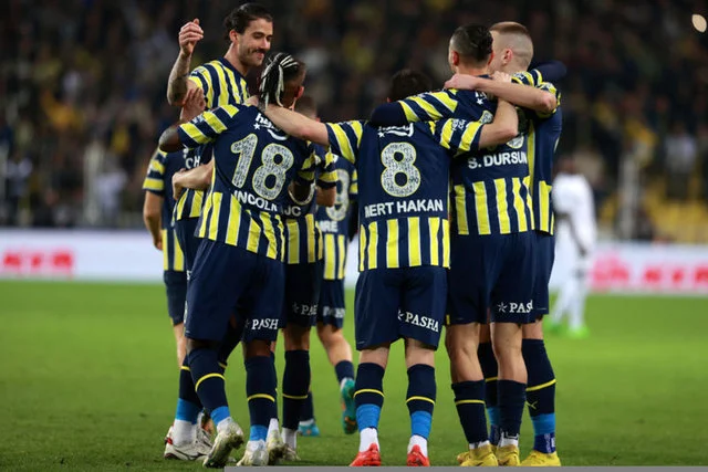 Fenerbahçe Konyaspor maçı canlı şifresiz izle! Taraftarium24 Fenerbahçe Konyaspor maçı selçuksport canlı izleme linki