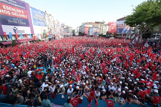 cumhurbaşkanı erdoğan'dan i̇mamoğlu'na tepki: "her şeyi bitirdin pazarcıyla kavgaya mı geldi sıra"